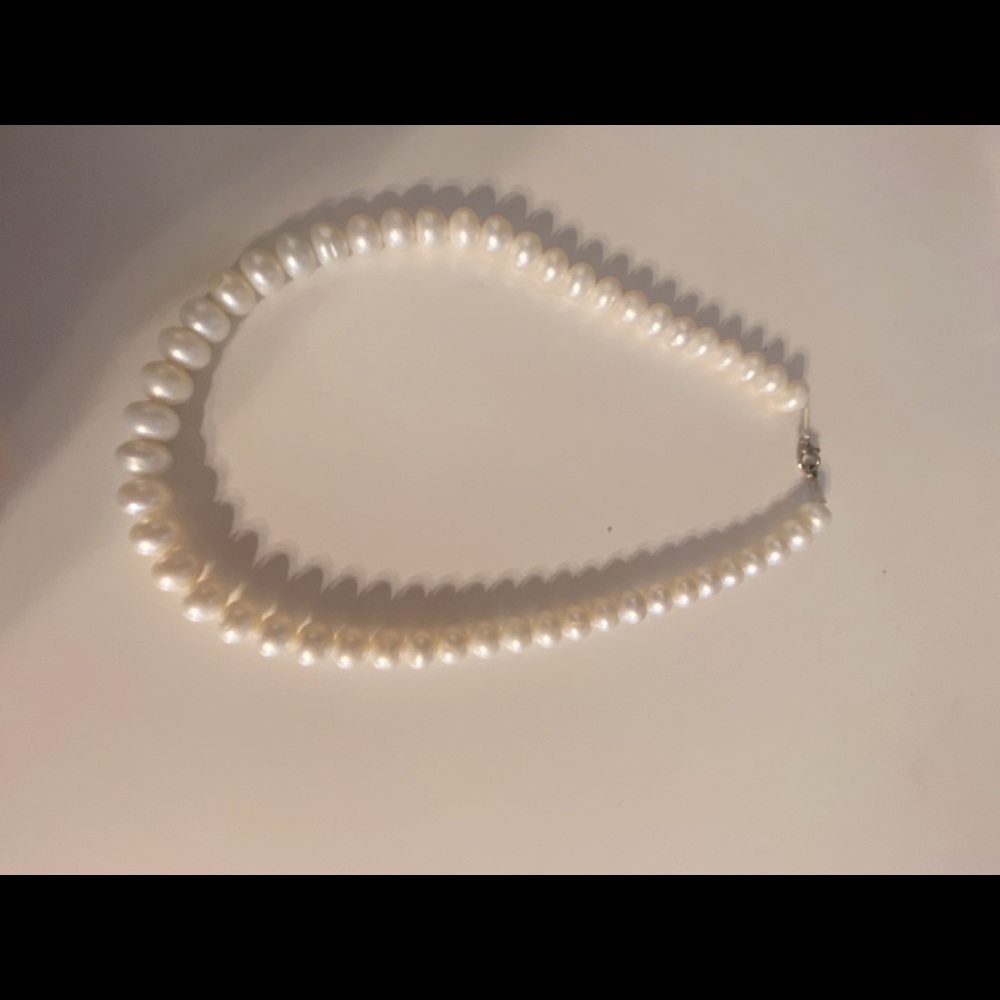 Pearl necklace